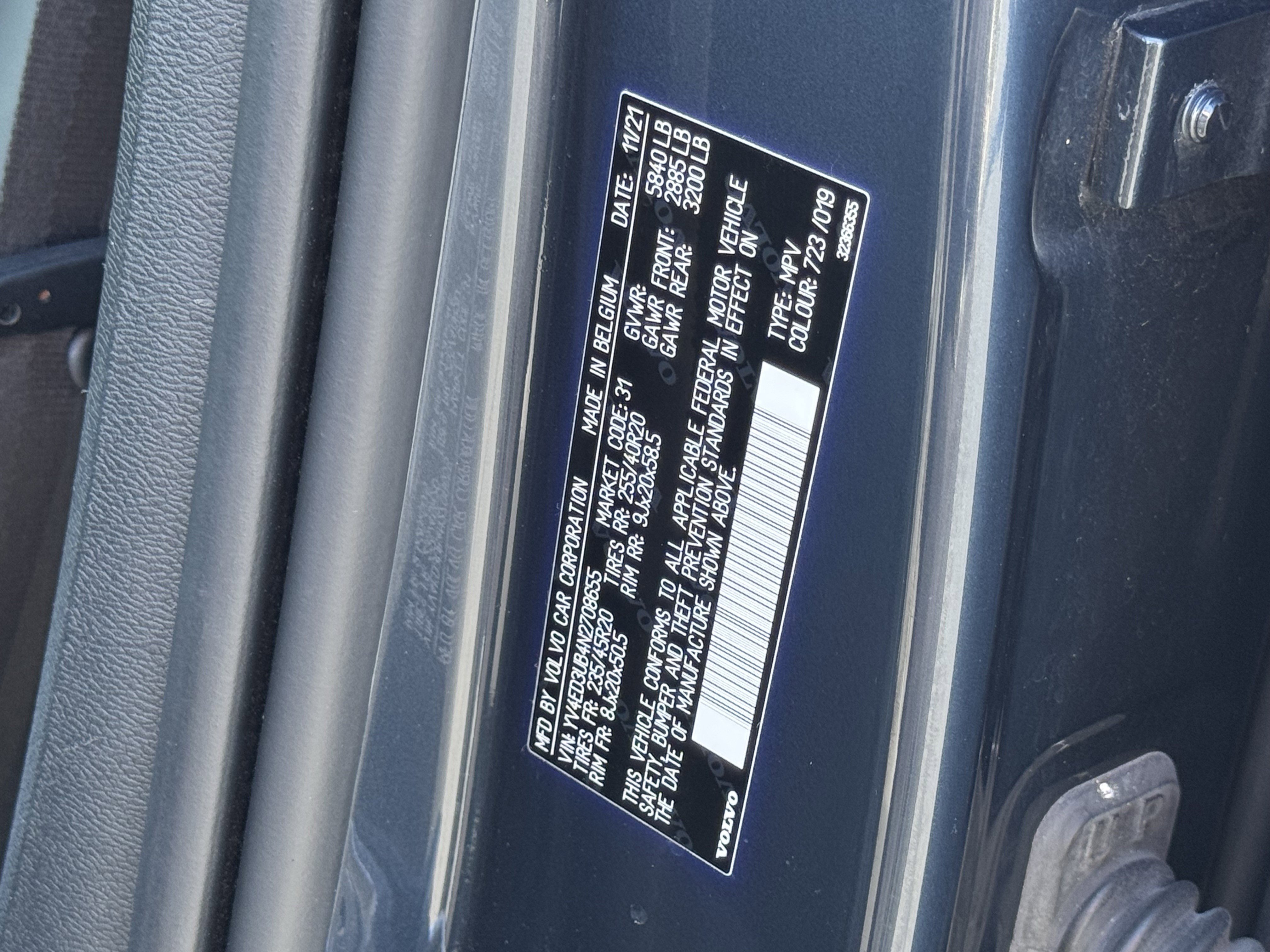 Used 2022 Volvo XC40 P8 Recharge Ultimate image 36