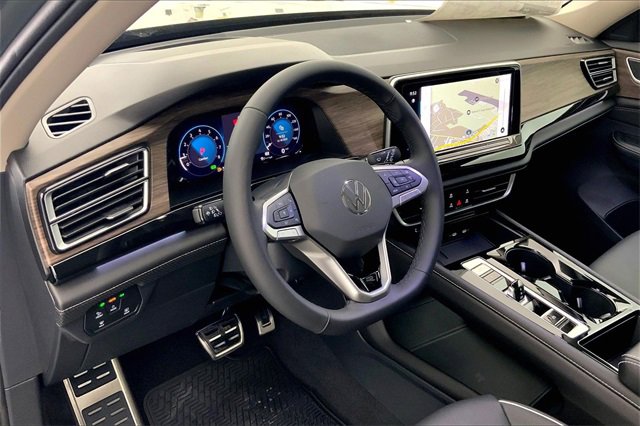New 2026 Volkswagen Atlas SEL Premium R-Line image 7