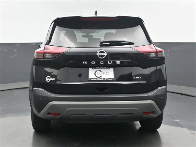 Used 2023 Nissan Rogue S image 5