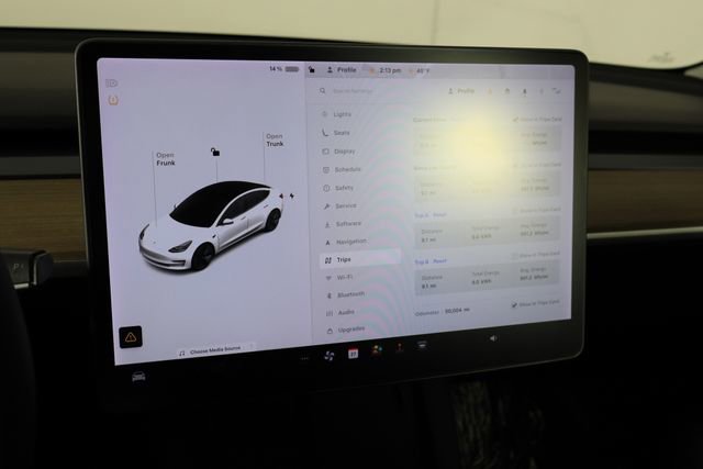 Used 2021 Tesla Model 3 Standard Range Plus image 38