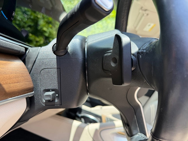 Used 2023 Mercedes-Benz GLE 350 4MATIC image 15