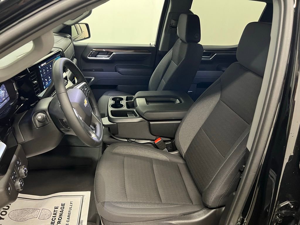 New 2025 Chevrolet Silverado 1500 LT w/ Z71 Off-Road Package image 32