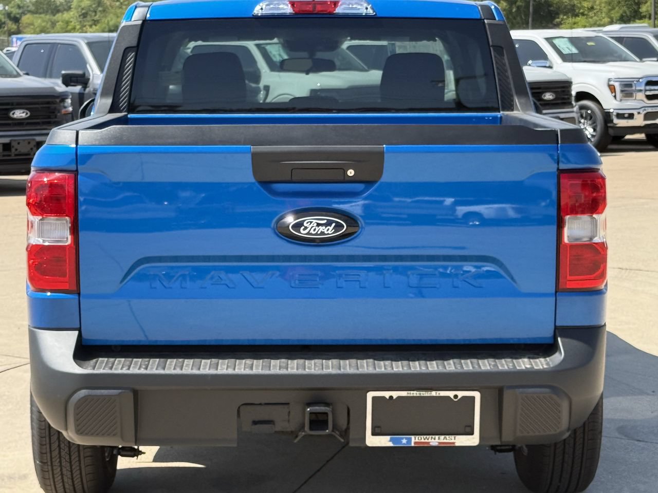 New 2026 Ford Maverick XLT FWD image 6