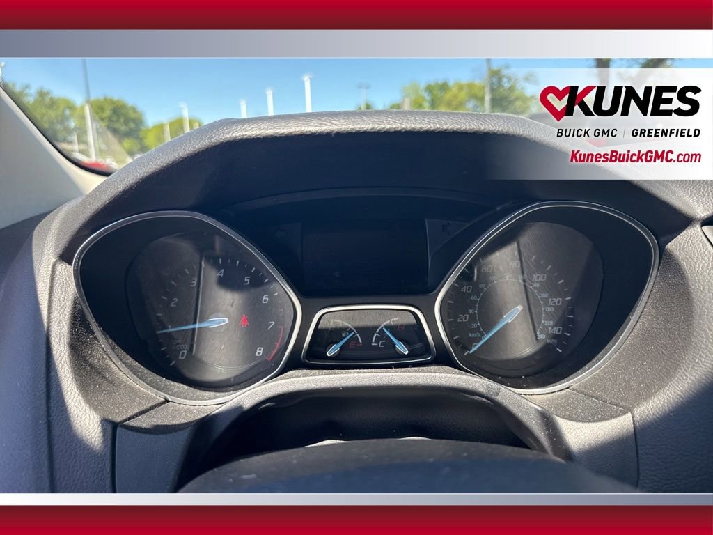 Used 2013 Ford Focus SE FWD image 25