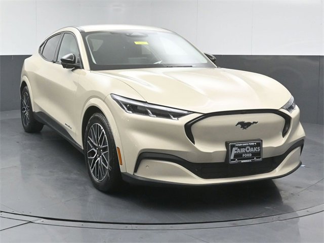 Used 2025 Ford Mustang Mach-E Premium image 1
