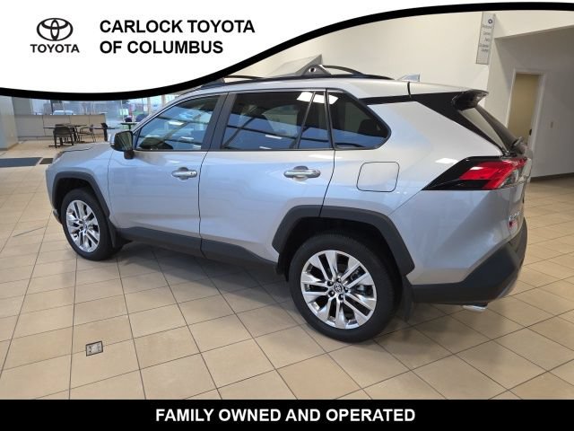 Used 2025 Toyota RAV4 Limited FWD image 10