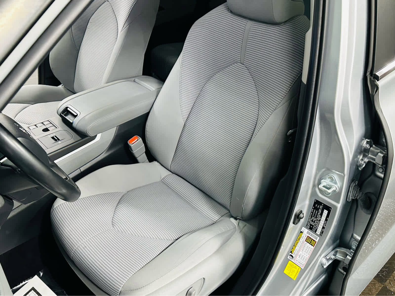 Certified 2023 Toyota Highlander LE image 20