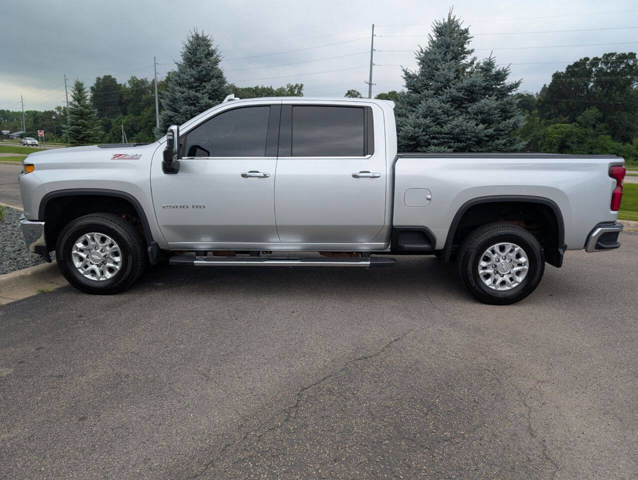 Used 2020 Chevrolet Silverado 2500 LTZ w/ LTZ Plus Package image 6