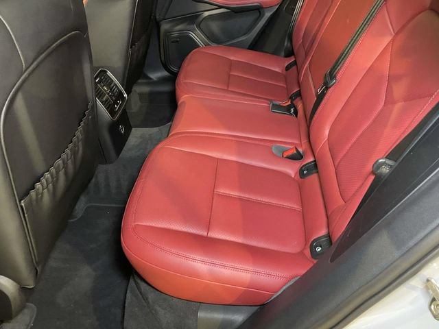 Certified 2026 Porsche Macan S AWD/4WD image 20