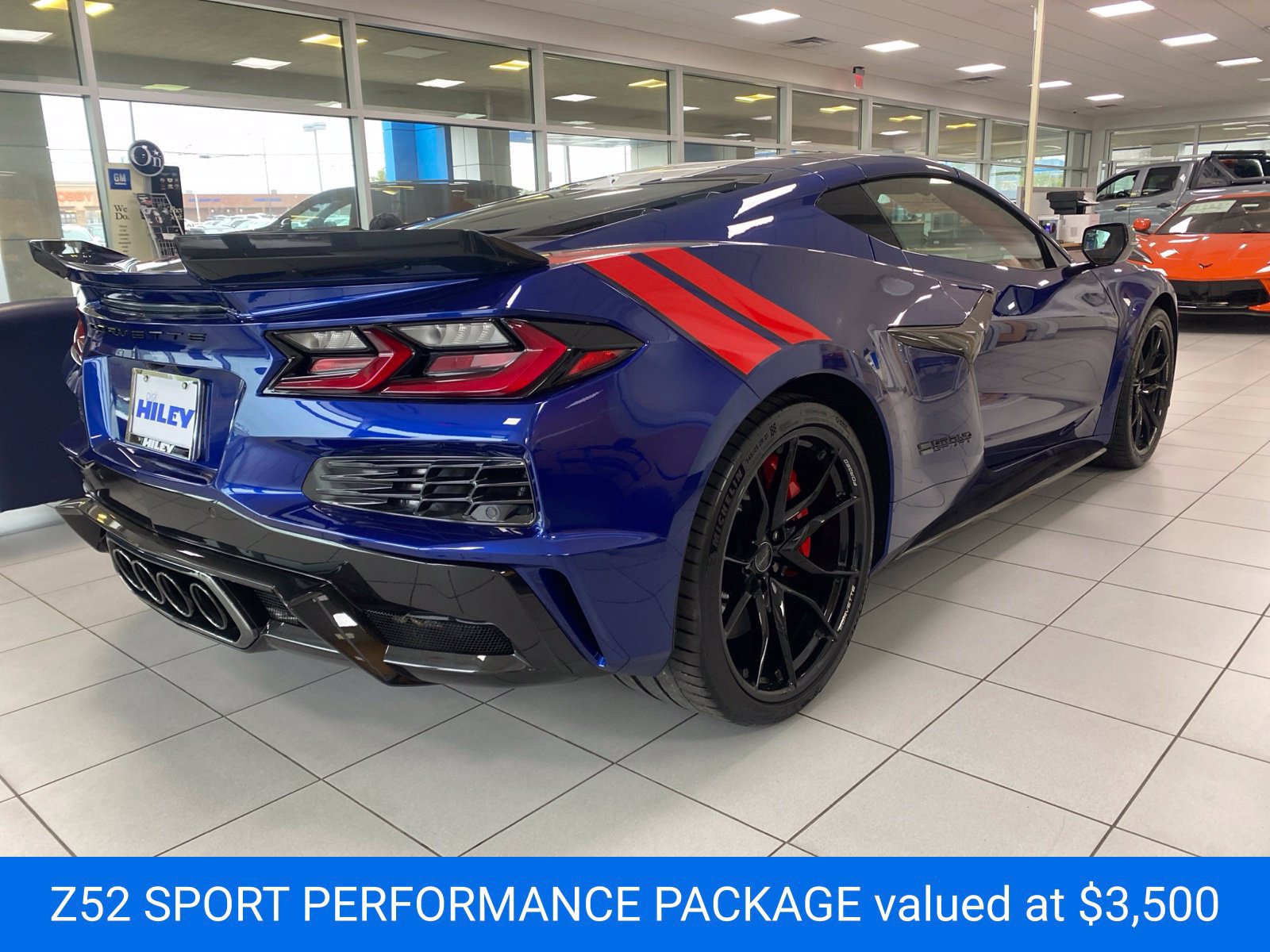 New 2027 Chevrolet Corvette Grand Sport w/ Z52 Sport Performance Package RWD image 3