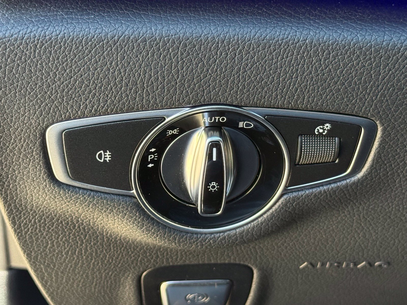 Used 2023 Mercedes-Benz E 350 Sedan image 27