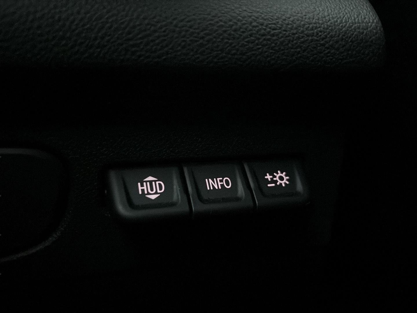 Used 2023 Buick Envision Avenir AWD/4WD image 26
