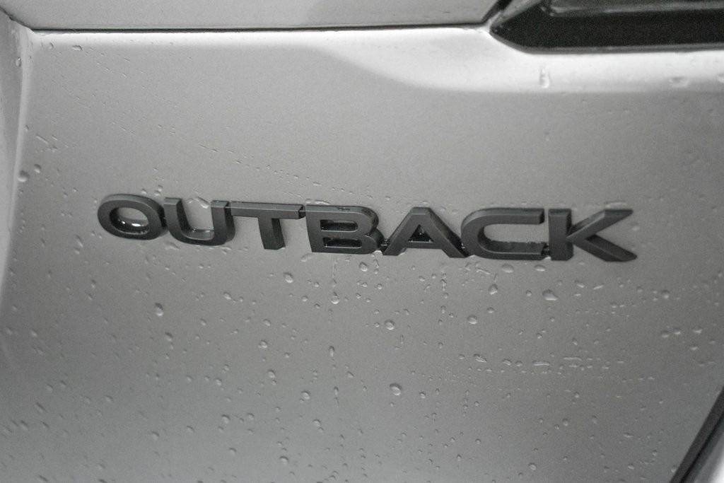 Certified 2025 Subaru Outback Onyx Edition image 10