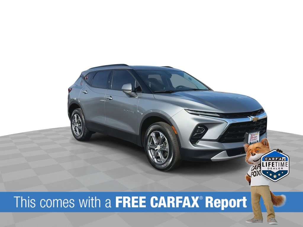 Used 2024 Chevrolet Blazer LT w/ Convenience Package image 2