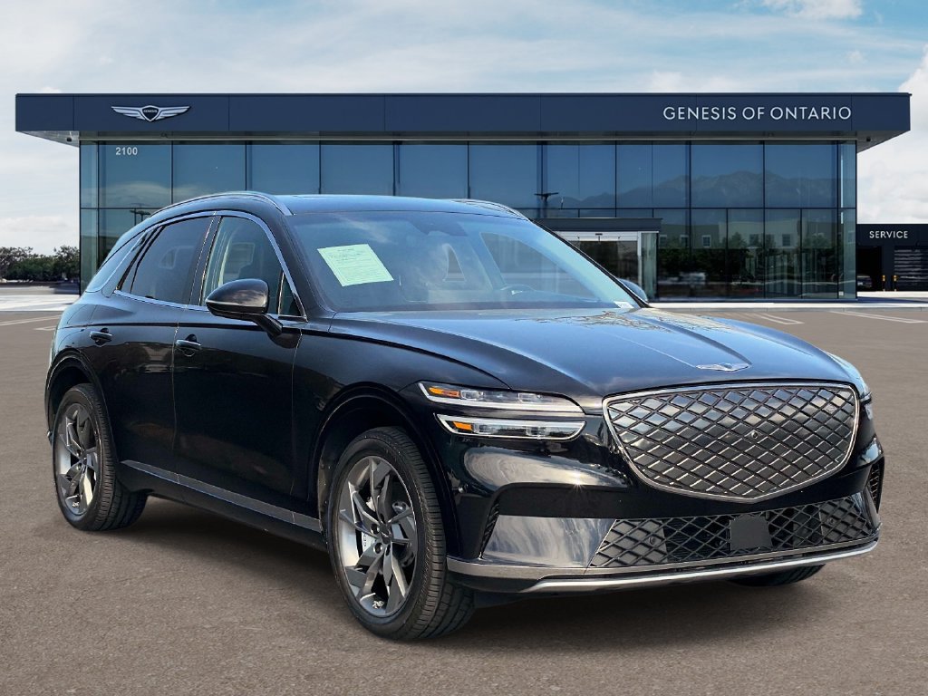 Used 2025 Genesis Electrified GV70 w/ Prestige Package AWD/4WD image 1
