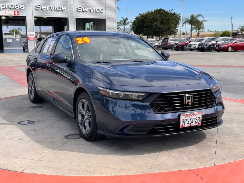 Used 2024 Honda Accord EX video 2
