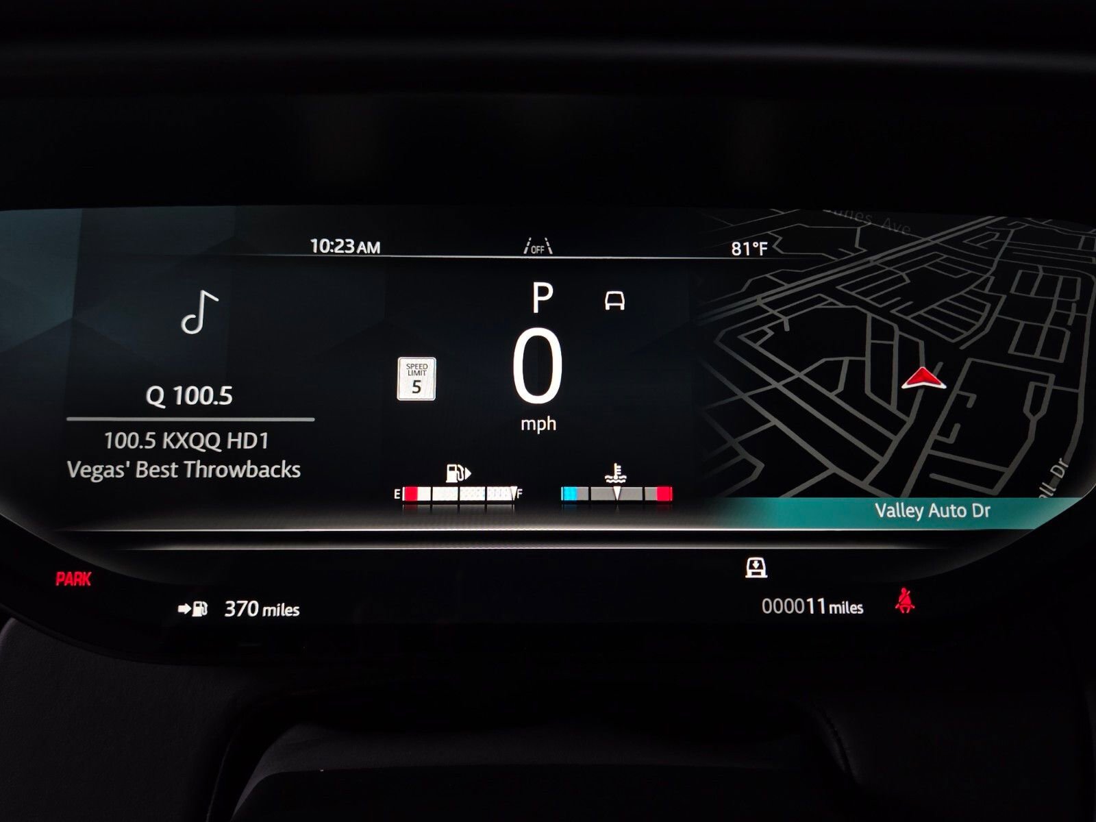 New 2026 Land Rover Range Rover Sport Dynamic SE AWD/4WD image 33