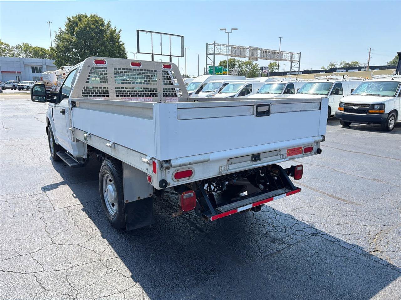 Used 2019 Ford F250 XL RWD image 6