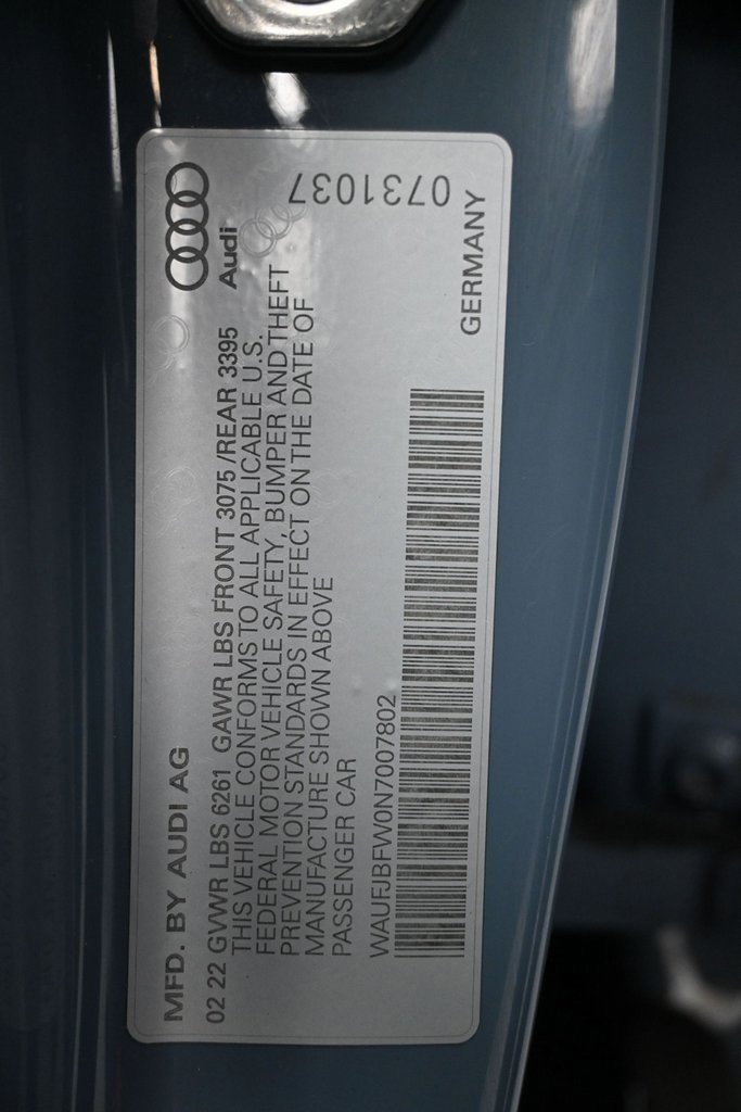 Used 2022 Audi e-tron GT Premium Plus image 9