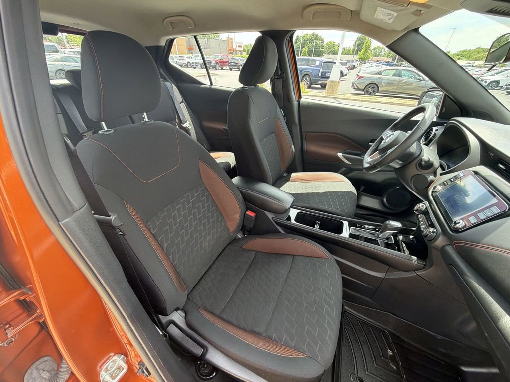 Used 2021 Nissan Kicks SR FWD image 23