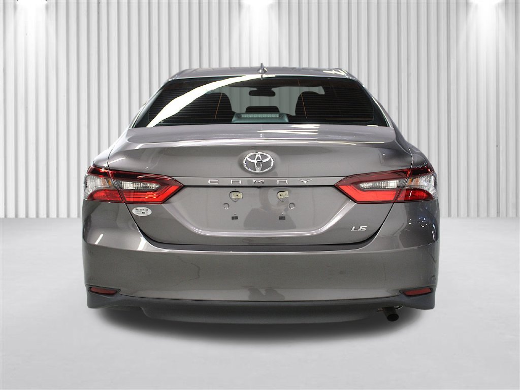 Used 2023 Toyota Camry LE FWD image 4