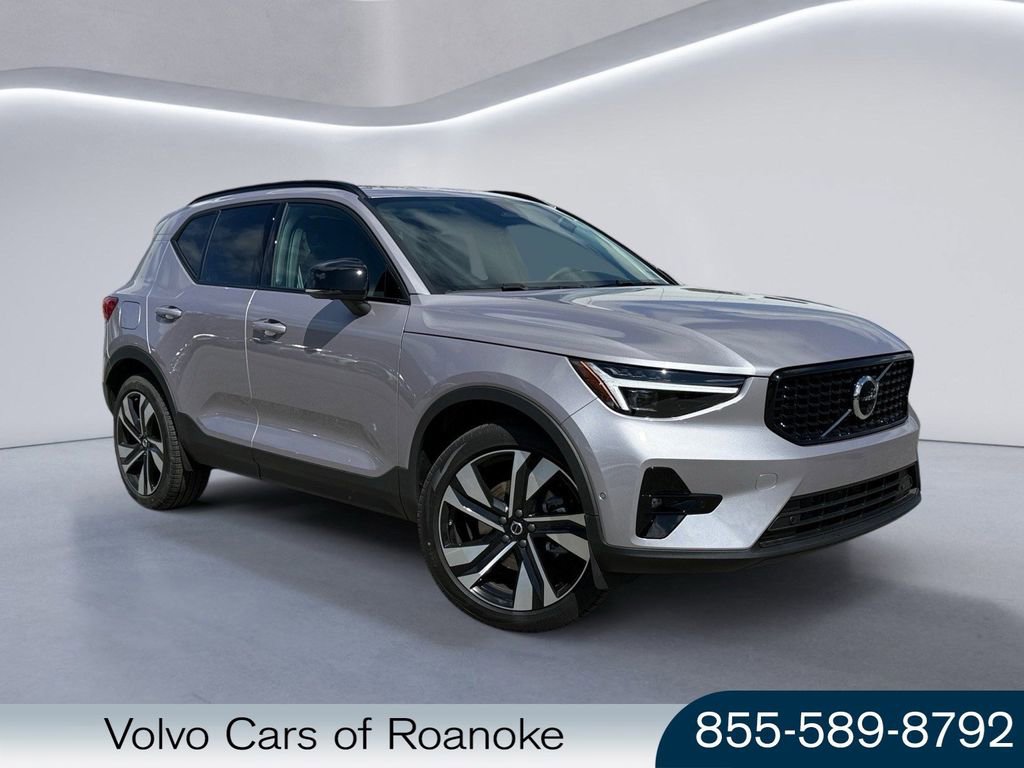 New 2026 Volvo XC40 B5 Ultra w/ Protection Package Premier image 1