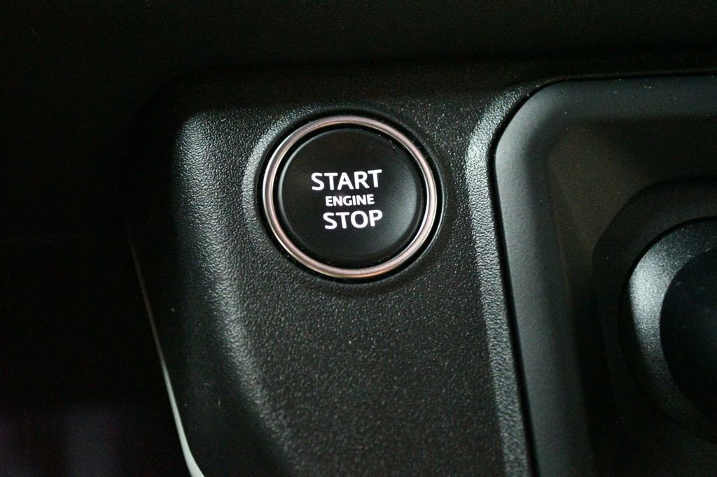 Used 2024 Land Rover Defender 110 S AWD/4WD image 60