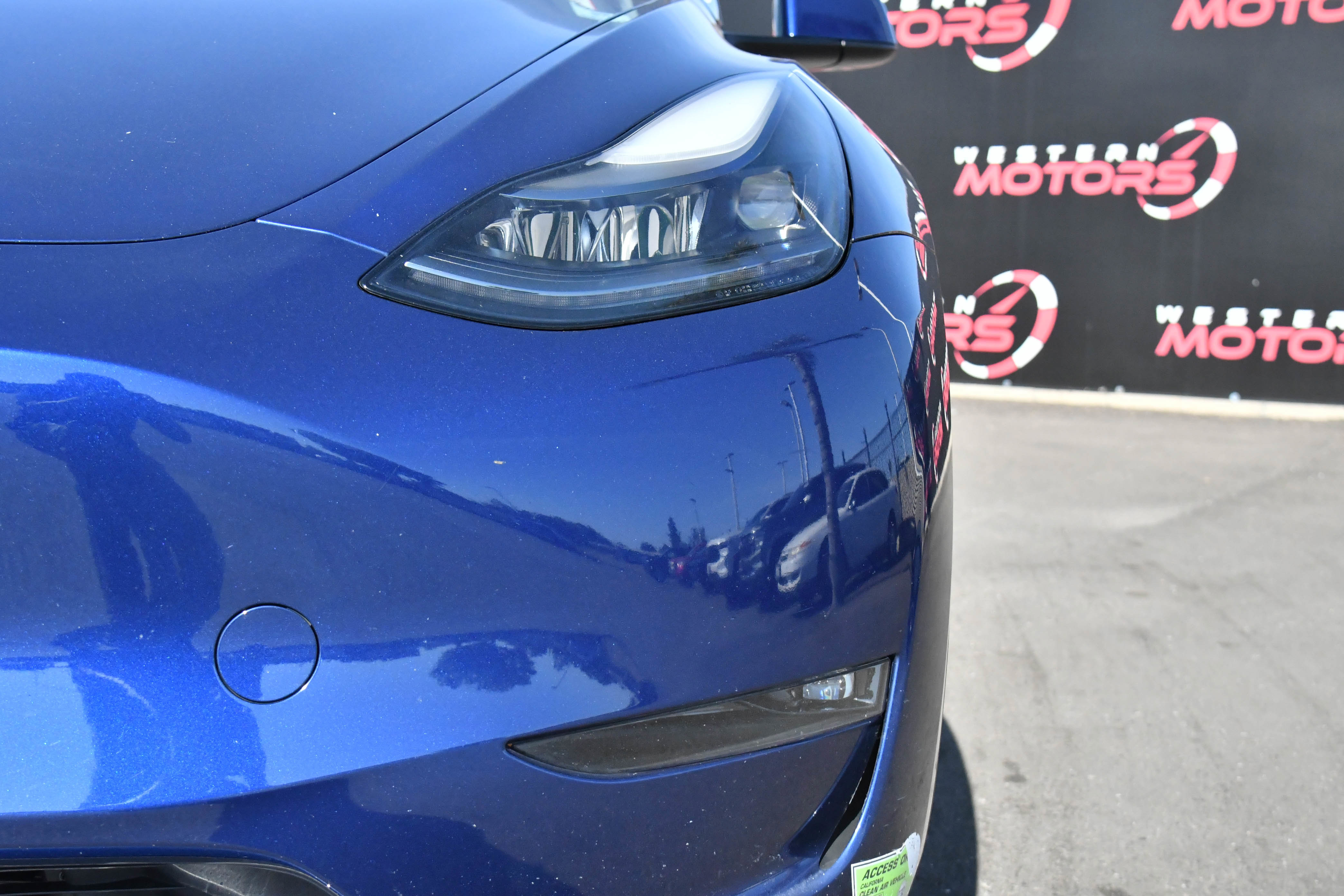 Used 2023 Tesla Model Y Long Range AWD/4WD image 11