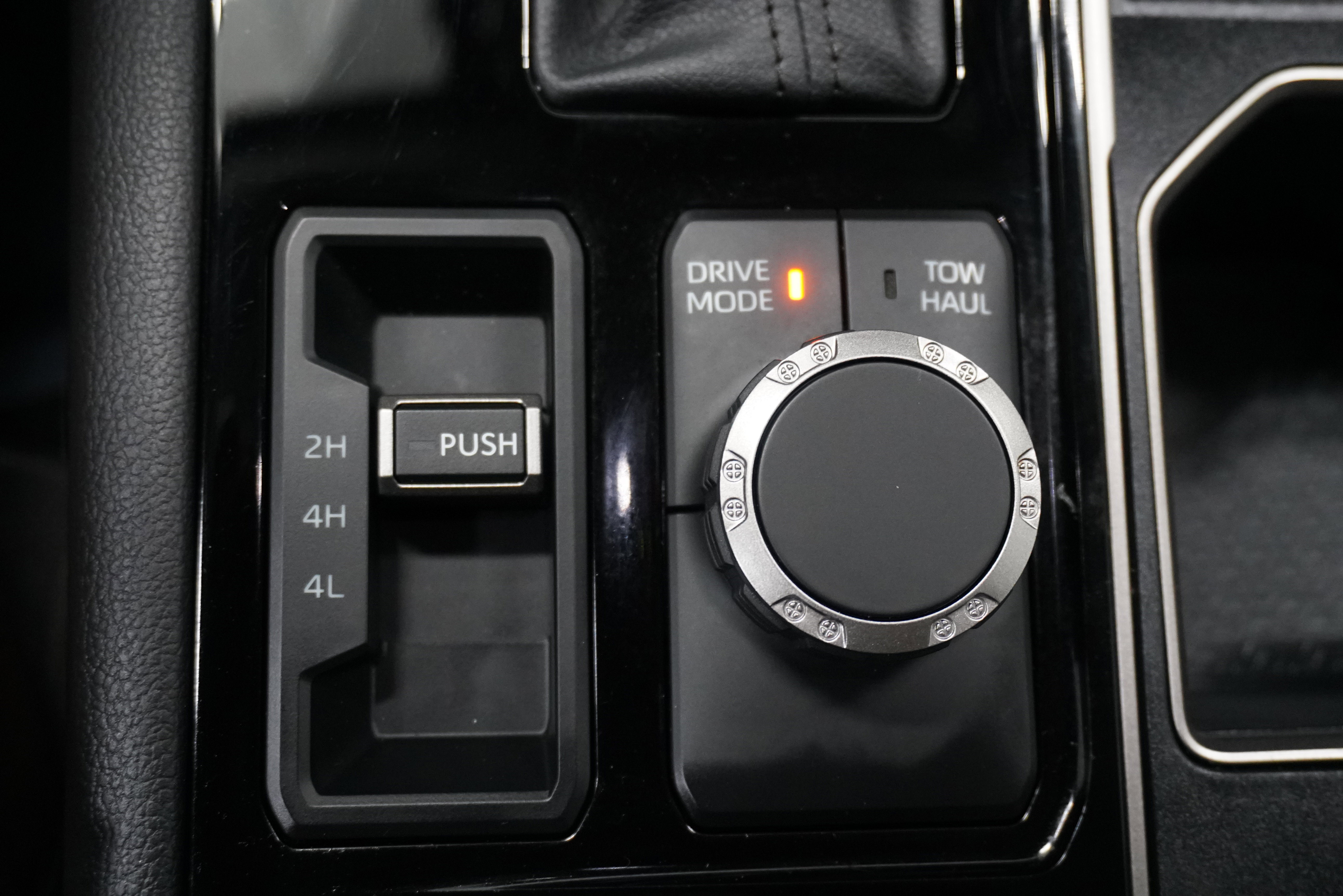 Used 2024 Toyota Tundra Limited image 20