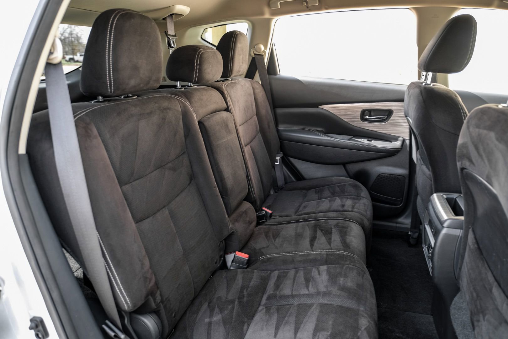 Used 2017 Nissan Murano S w/ Navigation Package image 32