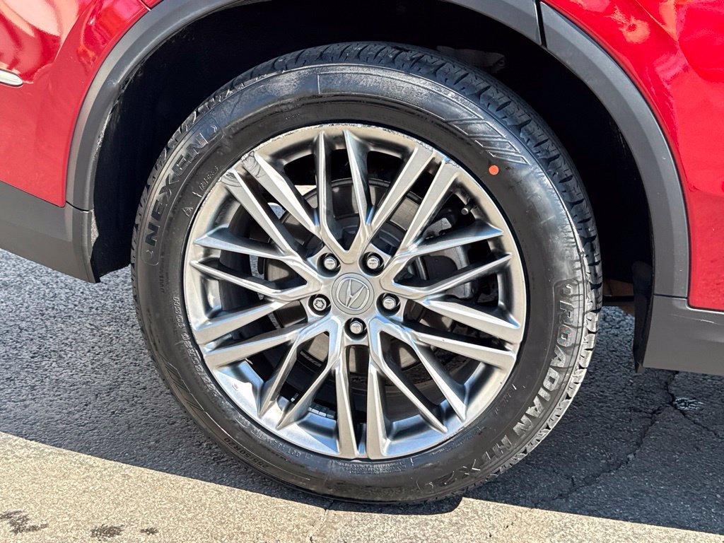 Certified 2024 Acura MDX w/ Advance Package AWD/4WD image 9