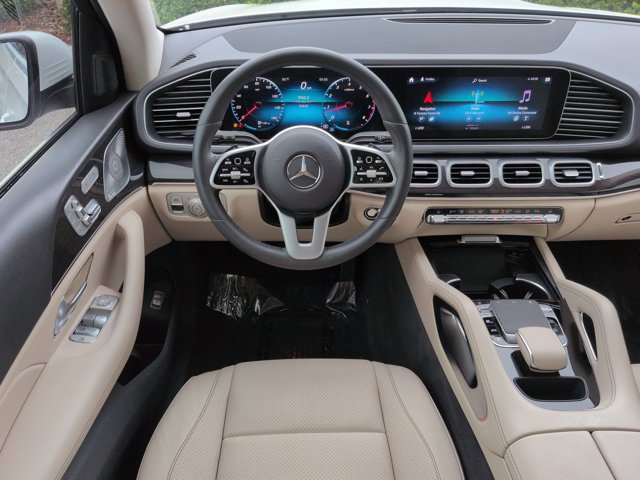 Used 2020 Mercedes-Benz GLE 350 w/ Premium Package image 16