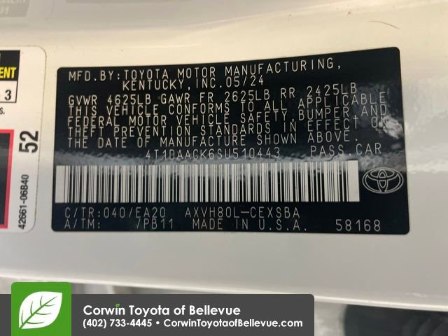 Used 2025 Toyota Camry SE image 30