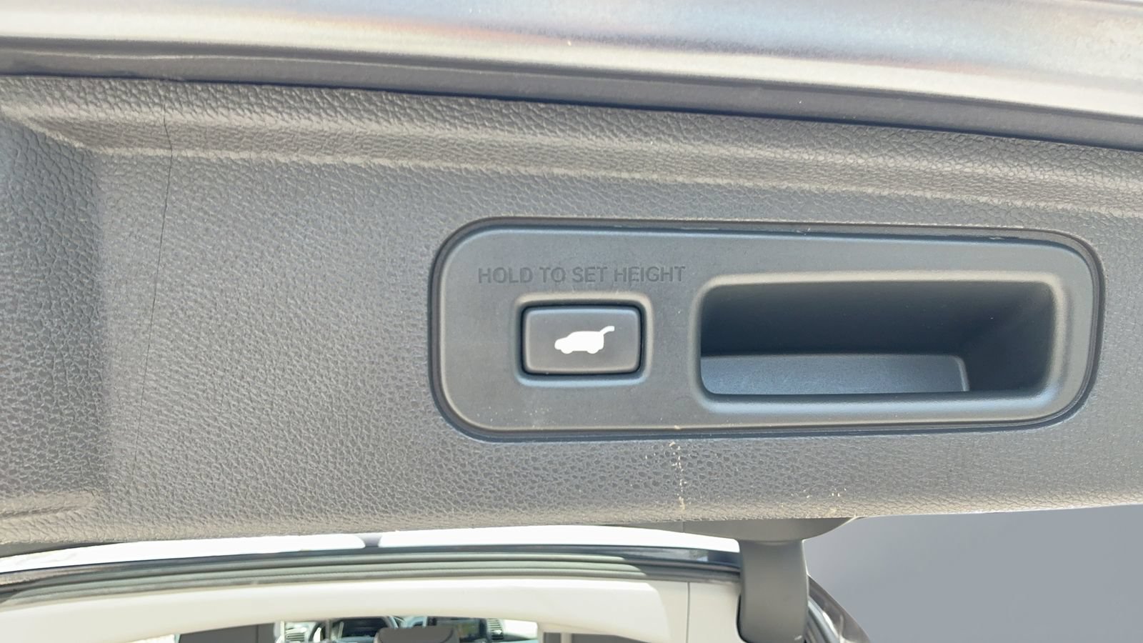 Used 2023 Honda Odyssey Elite image 48