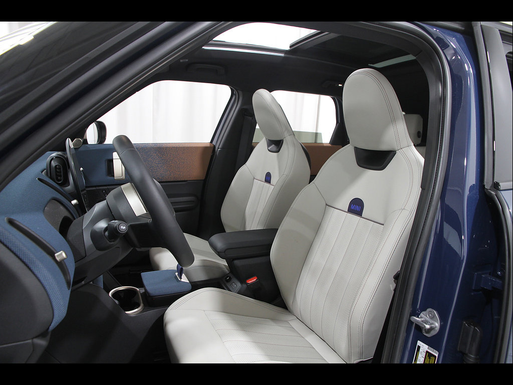 Certified 2026 MINI Cooper Countryman S AWD/4WD image 5