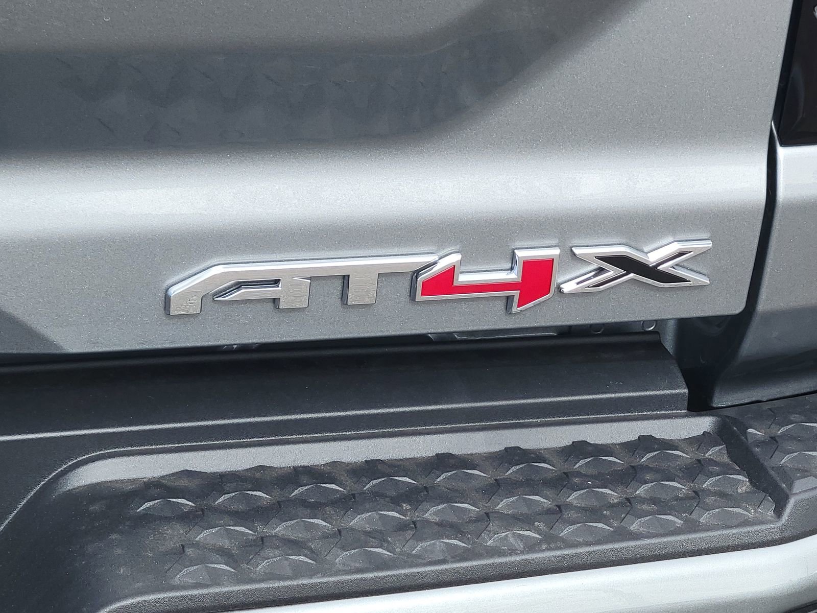 New 2026 GMC Canyon AT4X AWD/4WD image 10