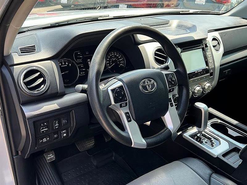 Used 2019 Toyota Tundra SR5 w/ SR5 Upgrade Package AWD/4WD image 12