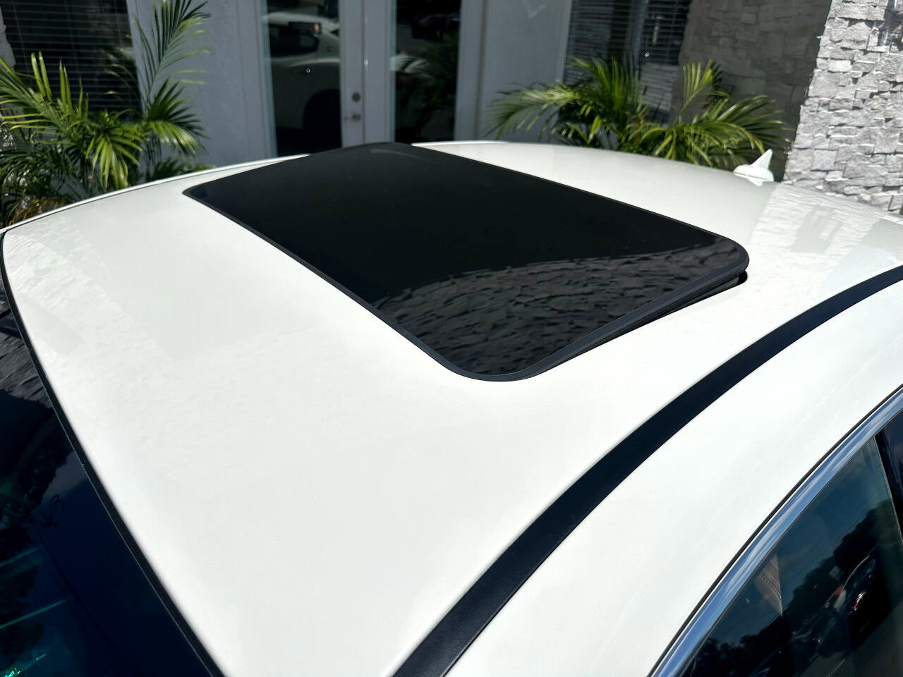 Used 2016 Maserati Ghibli S image 10