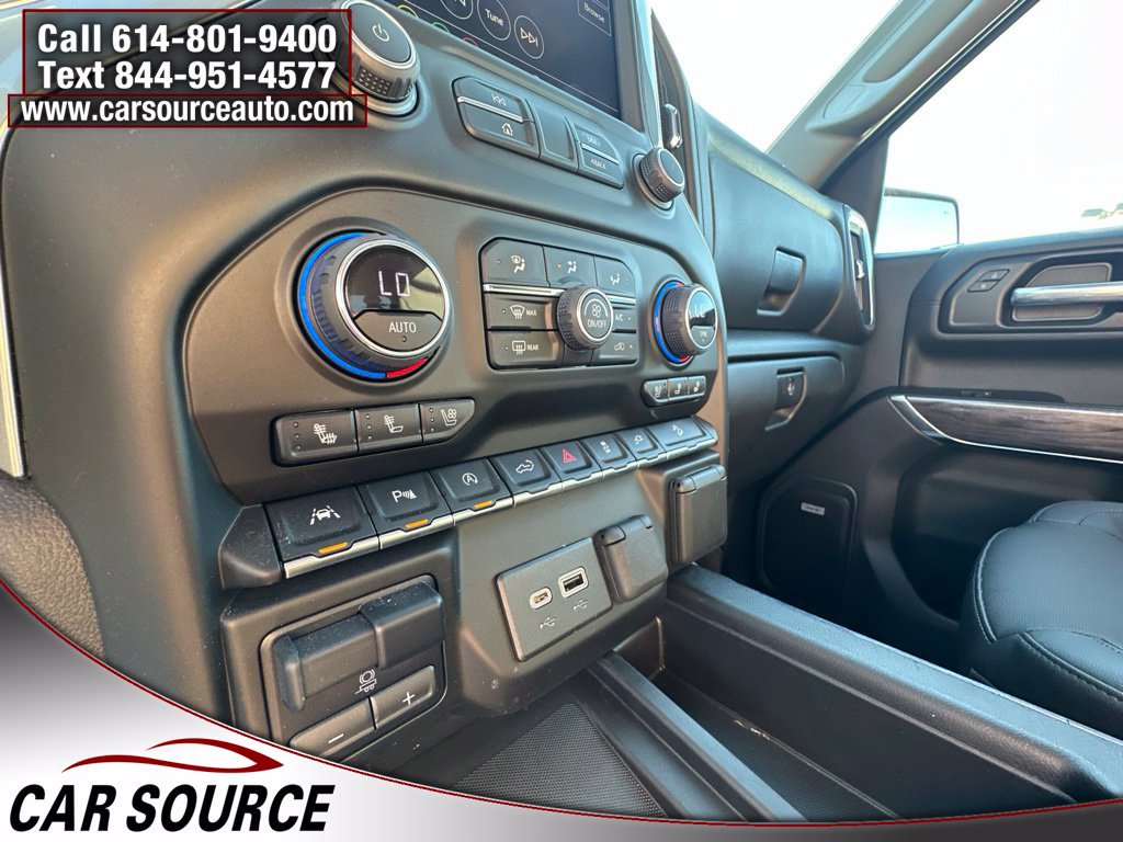Used 2022 Chevrolet Silverado 1500 LTZ w/ LTZ Premium Package AWD/4WD image 19