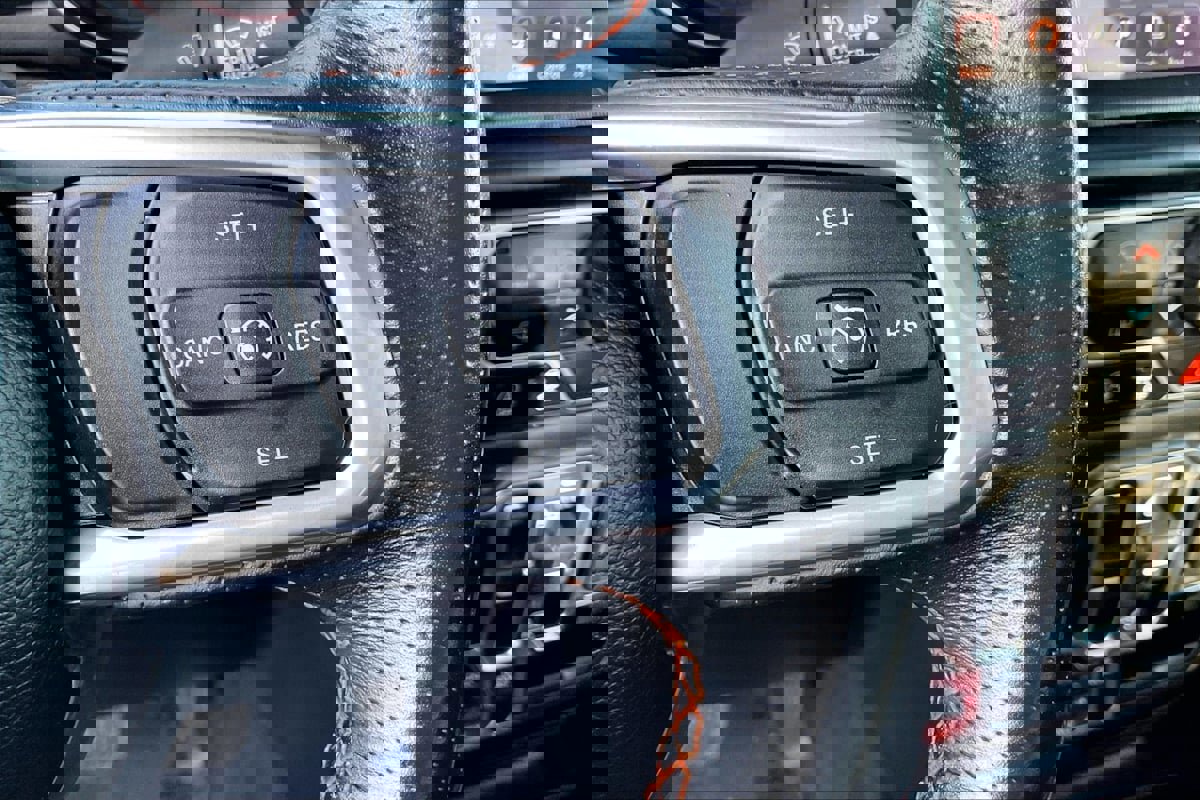 Used 2022 Jeep Gladiator Mojave w/ Trailer Tow Package image 15