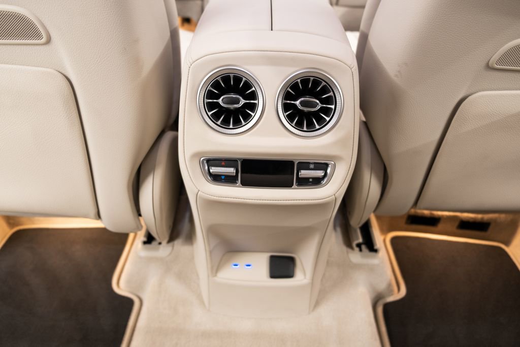 Used 2025 Mercedes-Benz G 63 AMG 4MATIC image 19