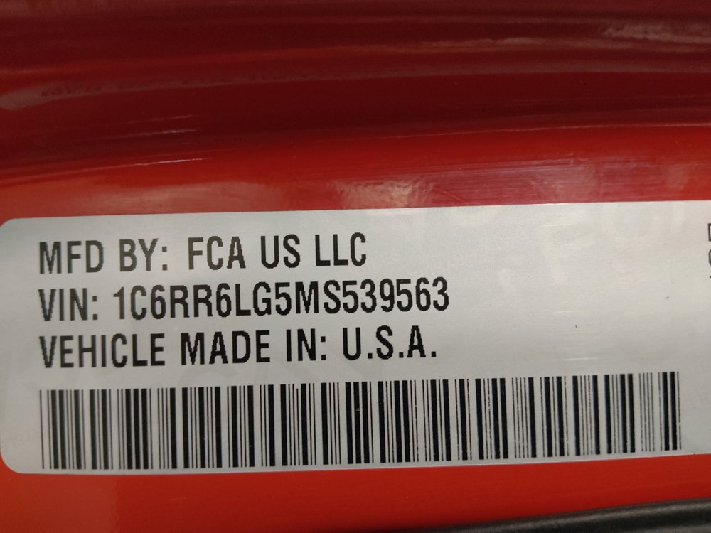 Used 2021 RAM 1500 Classic SLT image 33