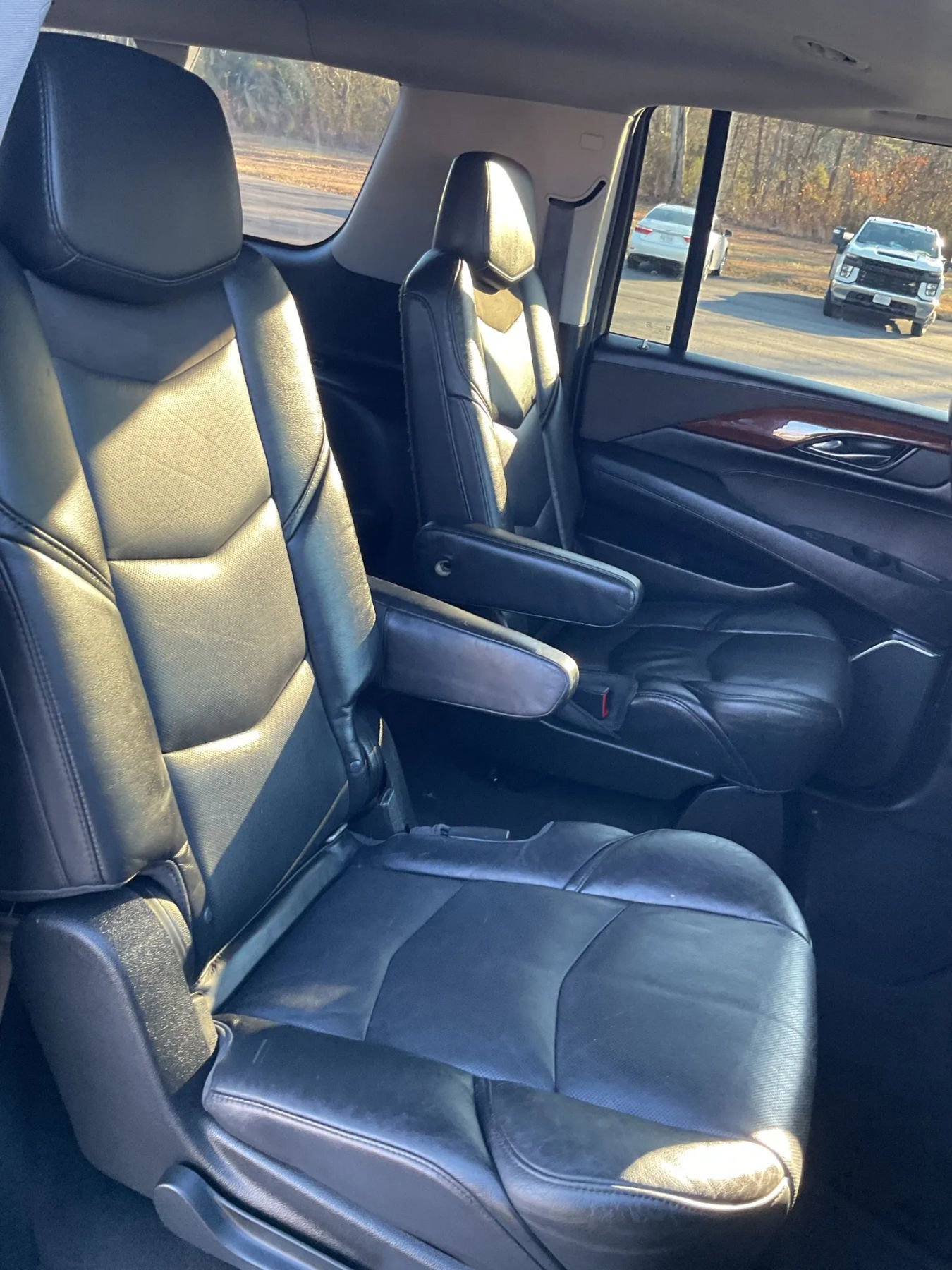 Used 2016 Cadillac Escalade ESV Premium image 49