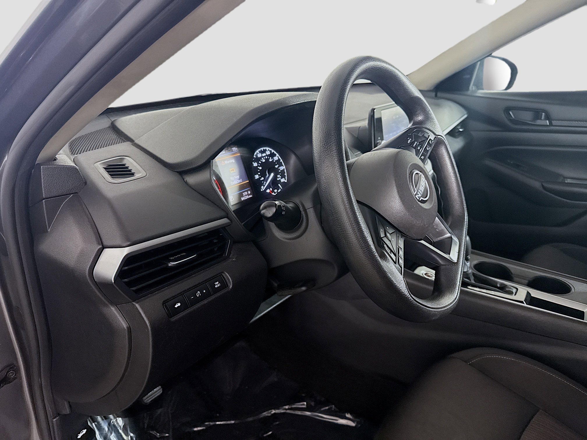 Used 2024 Nissan Altima 2.5 S image 23