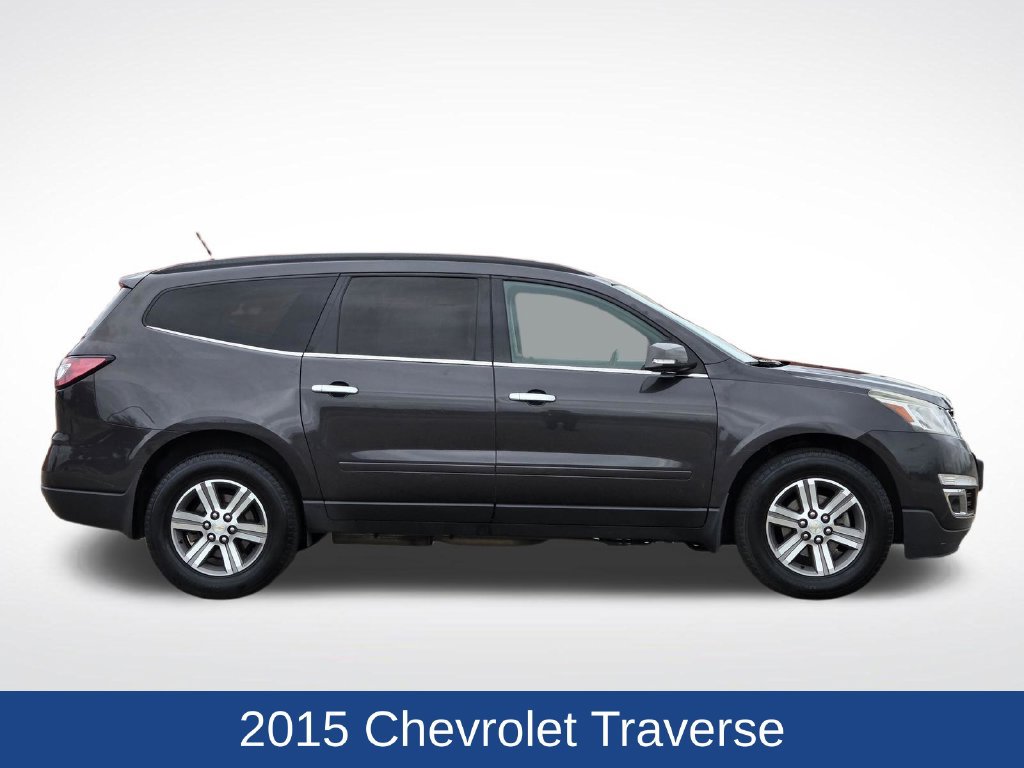 Used 2015 Chevrolet Traverse LT AWD/4WD image 2
