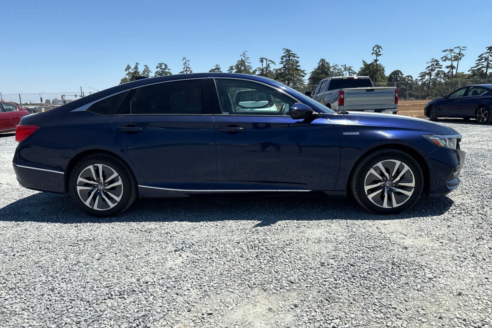 Used 2020 Honda Accord EX image 9