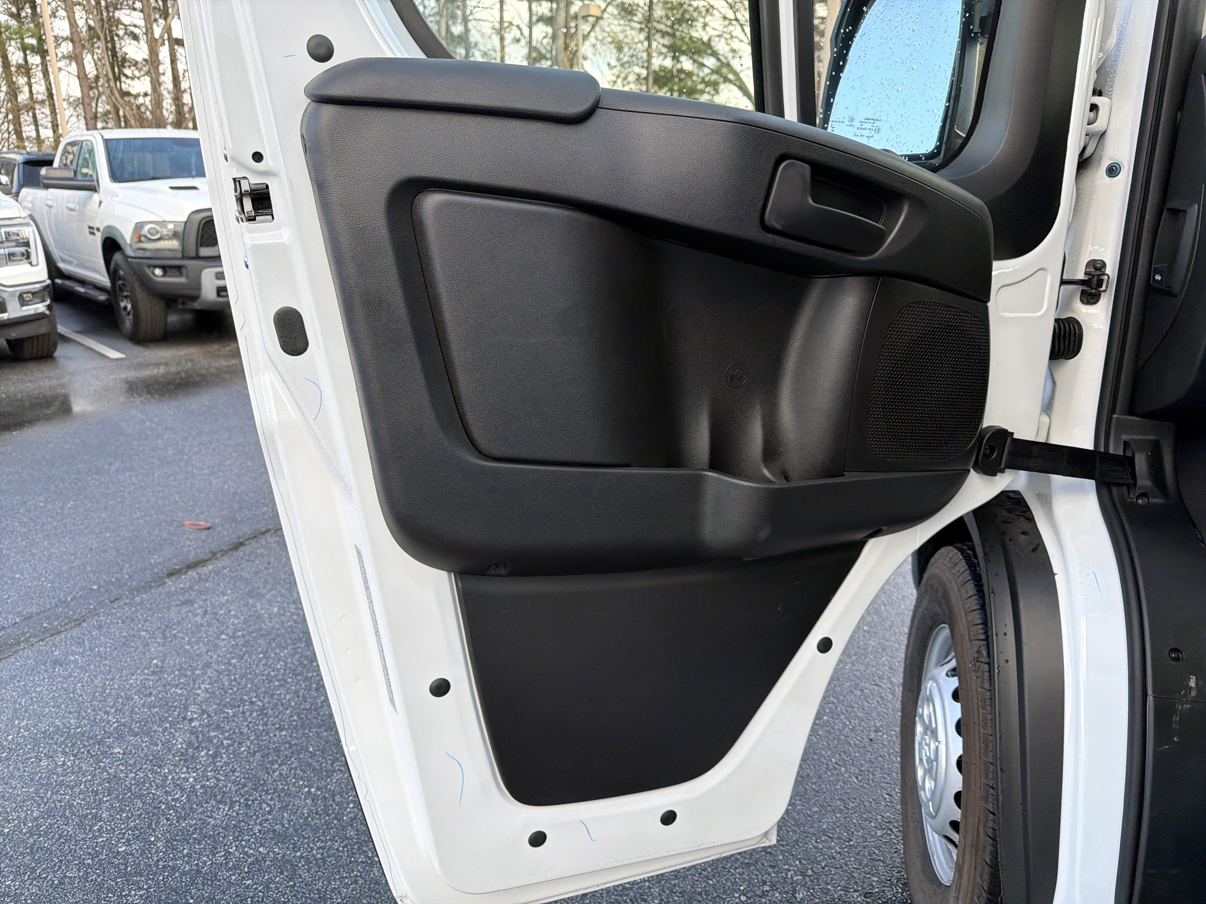 Used 2025 RAM ProMaster 2500 image 11