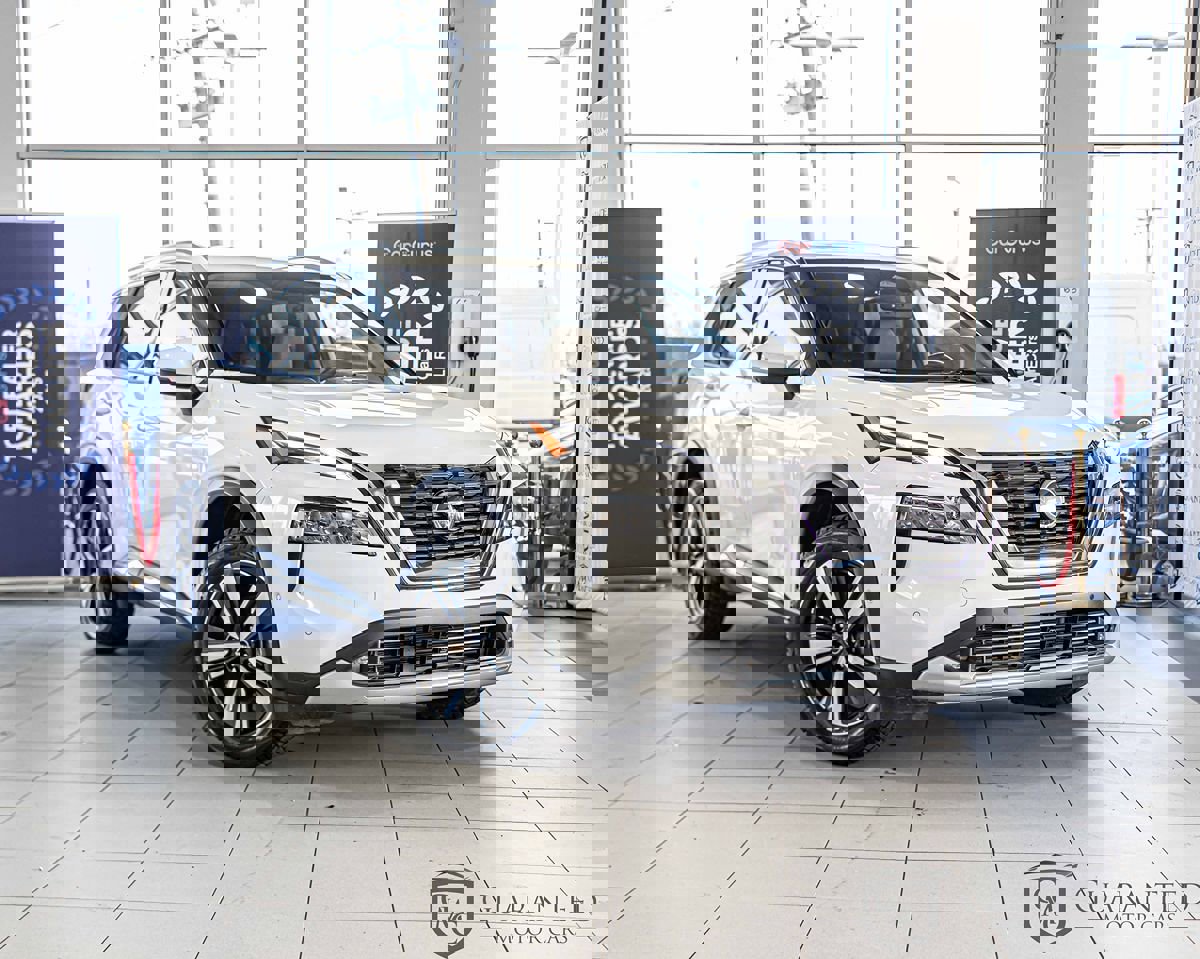 Used 2022 Nissan Rogue Platinum w/ Head-Up Display Package image 3