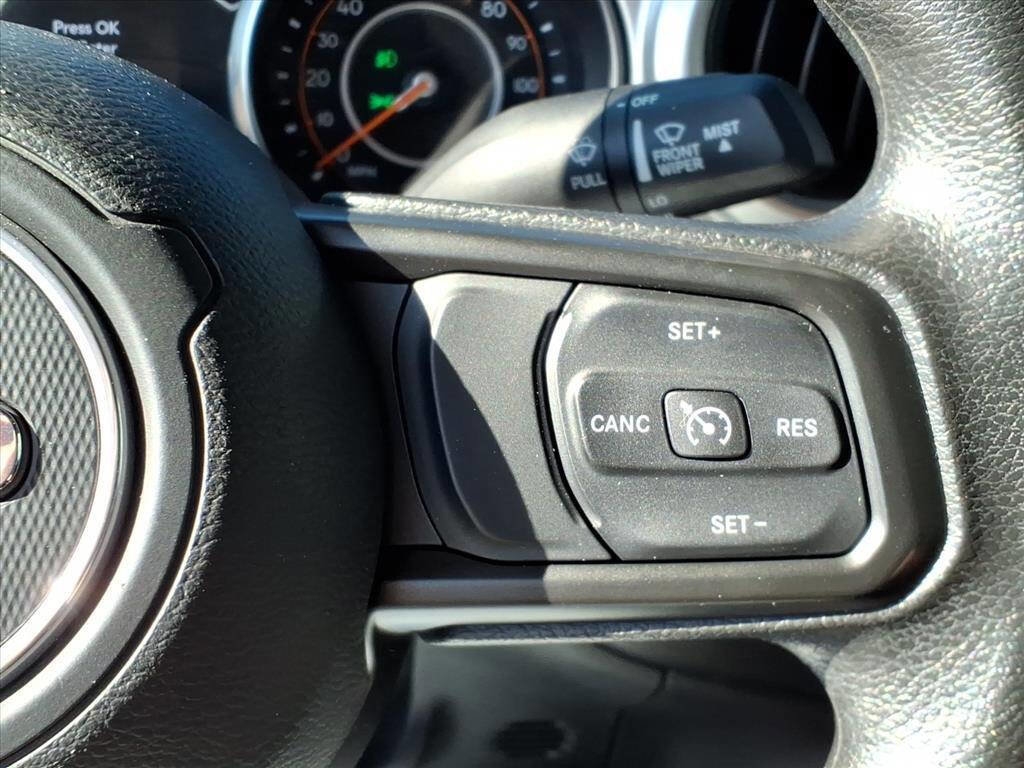 Used 2021 Jeep Wrangler Unlimited Sport AWD/4WD image 17