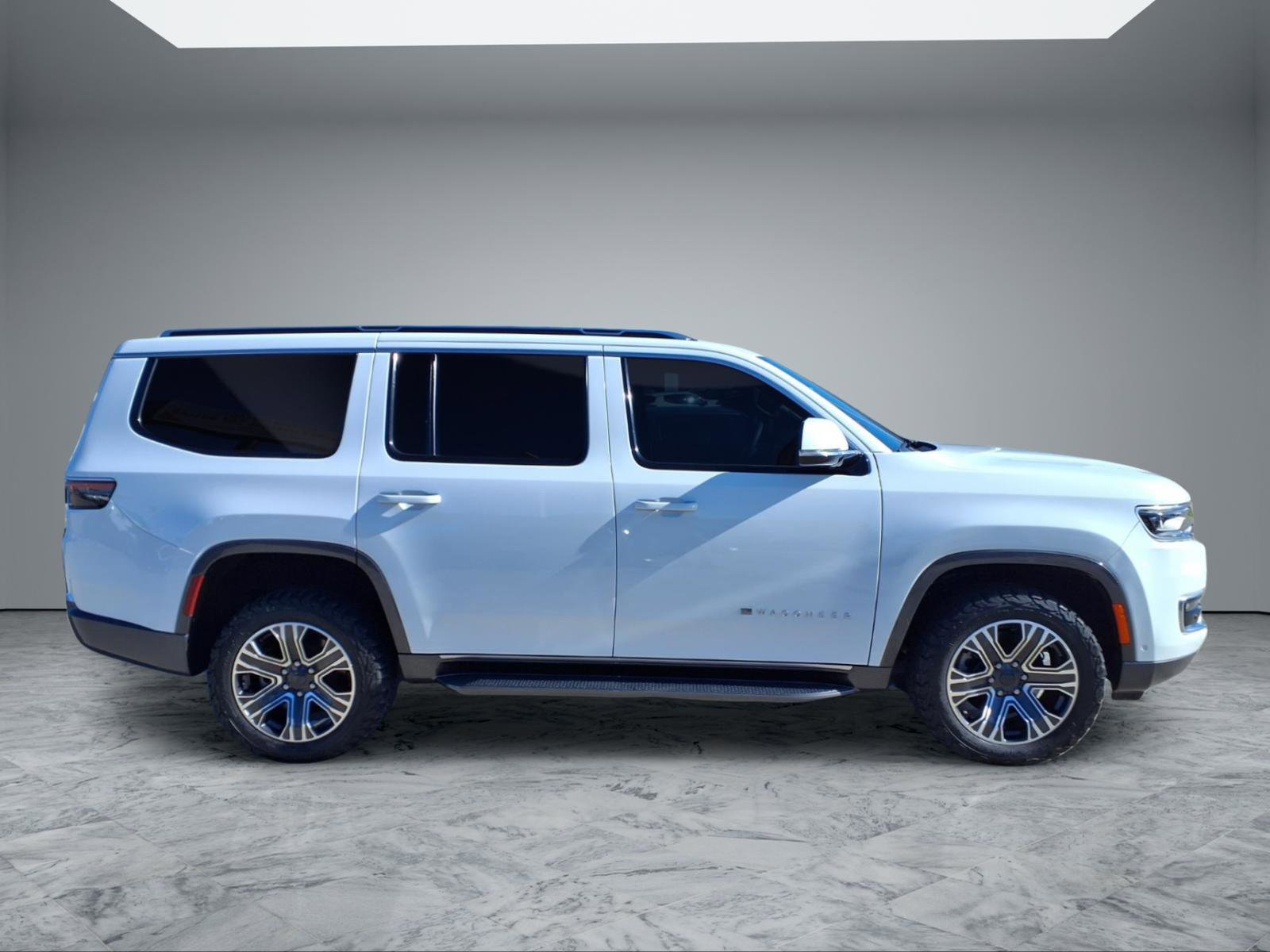 Used 2022 Jeep Wagoneer Series III w/ Flexible Seating Group AWD/4WD image 8